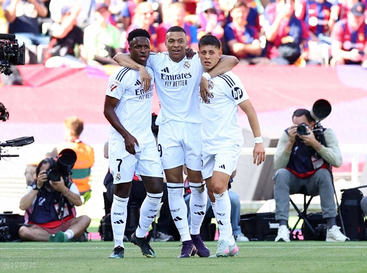 了创纪录的 了创纪录的