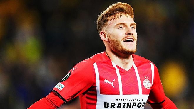 超级巨星往 超级巨星往