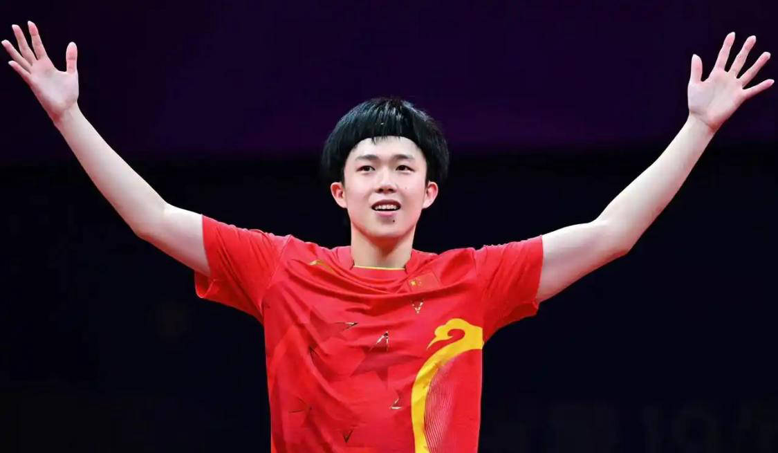 球迷奉献了 球迷奉献了