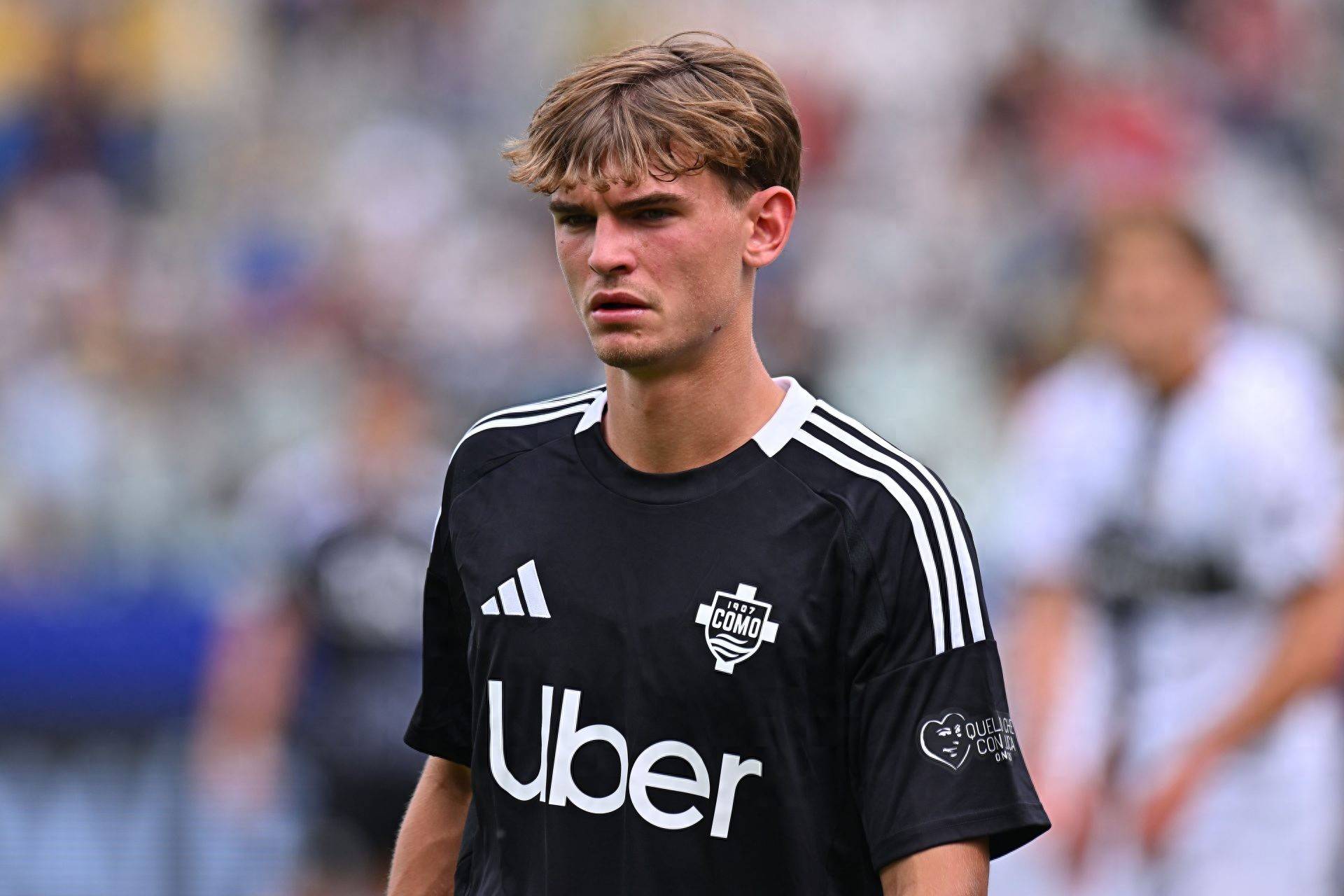 场备受关注 场备受关注