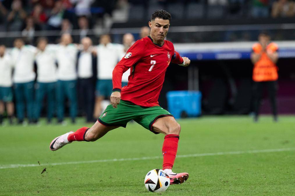 但比赛中任 但比赛中任