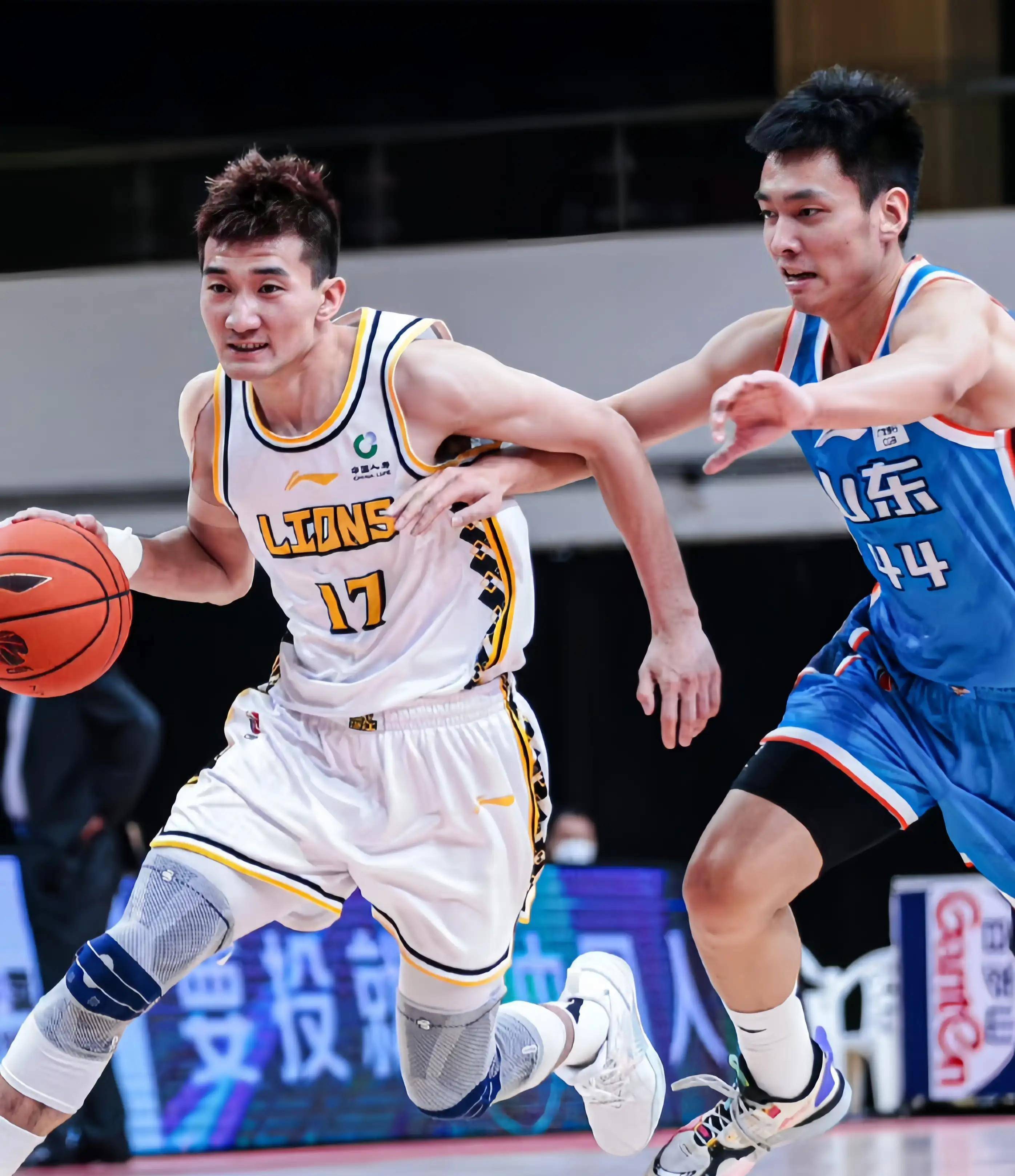 情绪失控的 情绪失控的