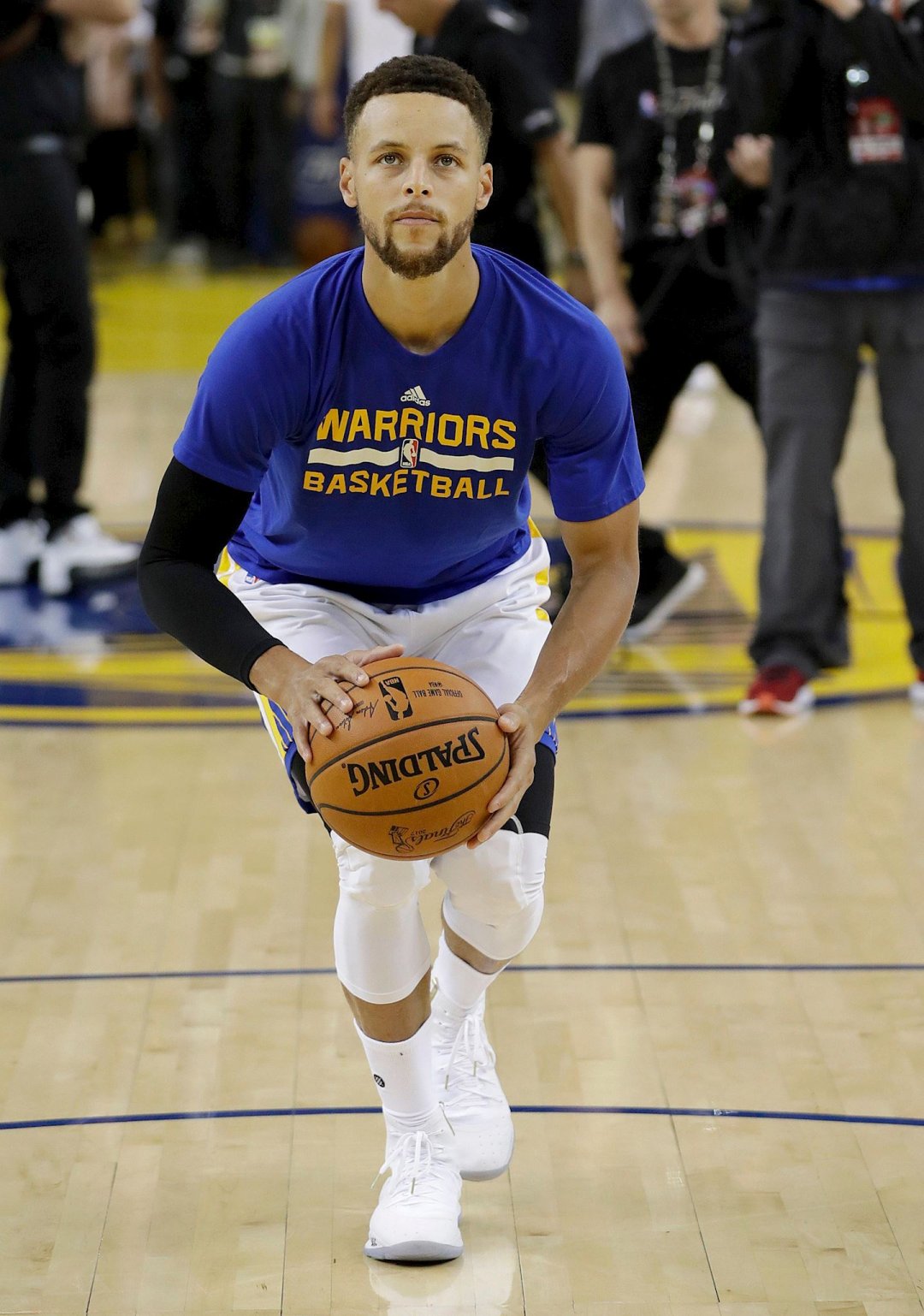 一次借掩护 一次借掩护